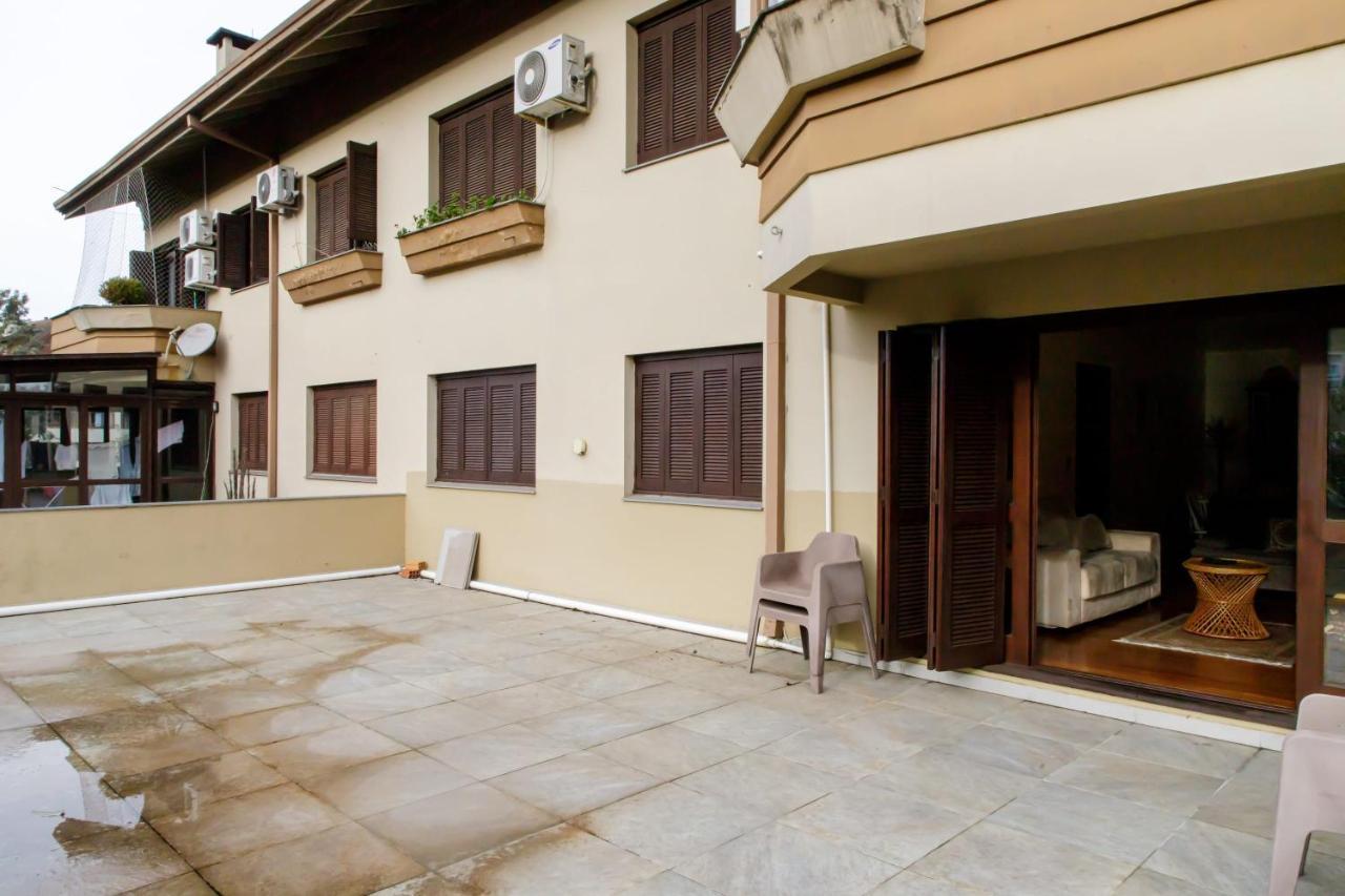 Apartamento Amplo E Aconchegante Na Av Das Hortencias No Centro De Gramado Exterior photo