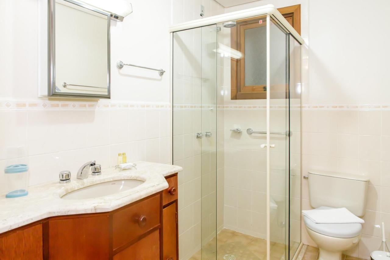 Apartamento Amplo E Aconchegante Na Av Das Hortencias No Centro De Gramado Exterior photo
